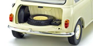 Morris Mini Minor (1964) - Old English White Kyosho 1:18 Metallmodell